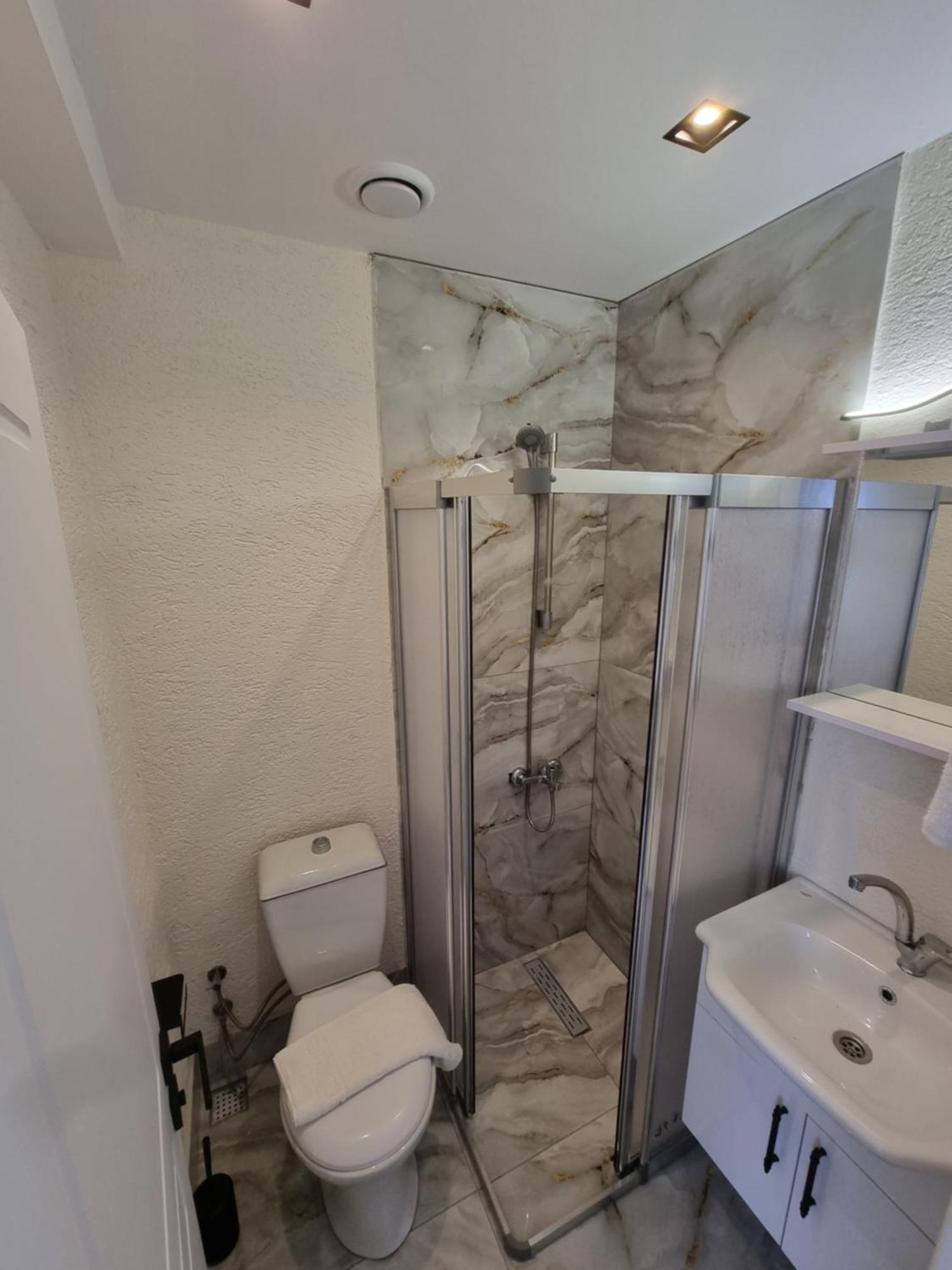Elite Park Hotel & Suites Istanbul Exteriör bild